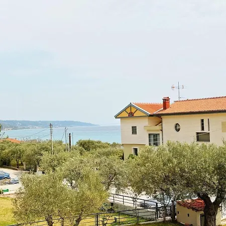 Dimi Sea View Apartment, Apartment *