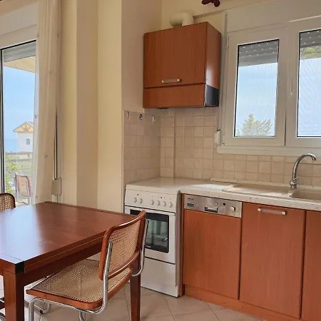 Dimi Sea View Apartment, Mola Kalyva